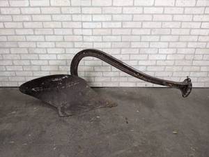 lot 2395 image: Antique 1-Bottom Plow - NO SHIPPING