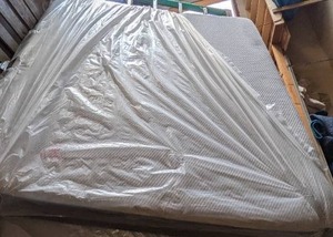 lot 85 image: Casper Select 12 Memory Foam Medium-Firm Mattress, King