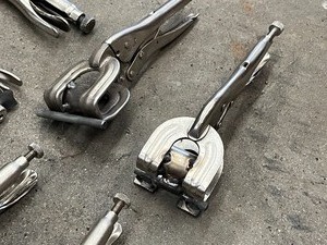 lot 17 image: Lot Of (7) Assorted C-Clamp Welding Clamp Tools