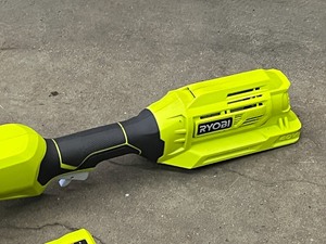 lot 18 image: Ryobi Cordless 40Volt Grass Trimmer
