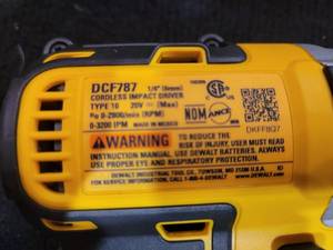 lot 30 image: DeWALT 20v CORDLESS IMPACT DRIVER DCF787 with 20v Battery - both (NEW)