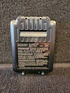lot 38 image: DeWALT DCB201 20v Battery Pack Lithium ION