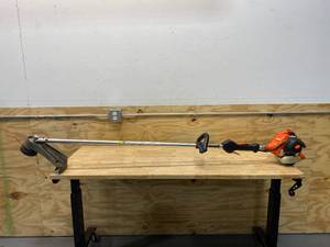 lot 26 image: ECHO 21.2 cc Gas 2-Stroke Straight Shaft Trimmer