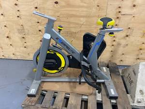 lot 105 image: EXERPEUTIC Exercise Bike (Model 4200Y)