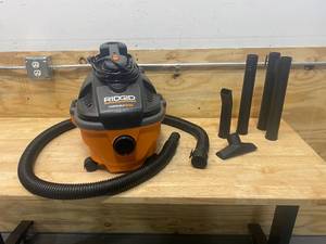 lot 45 image: RIDGID 4 Gallon 5.0-Peak HP Portable WetDry Shop Vacuum with Fine Dust Filter, Hose and Accessories
