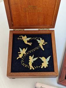 lot 17 image: Disney Limited Edition Pin Sets