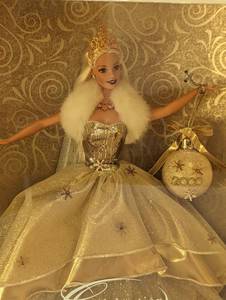lot 18 image: Pair of 2000Millennium Barbies