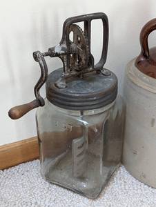 lot 34 image: Vintage Housewares including a Crock Jug, Butter Churn and More