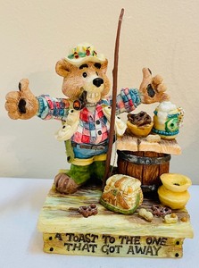 lot 83 image: 5 Moose Creek Crossing Resin Figurines