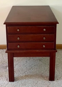 lot 108 image: Allan Classics Side Table with 3 Folding Tuck Away Tables