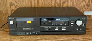 lot 110 image: Technics Stereo Cassette Deck with Manual