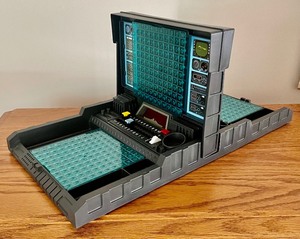 lot 118 image: Vintage Electronic Battleship Game