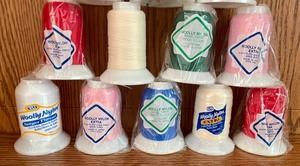 lot 128 image: Woolly Nylon Serger Thread