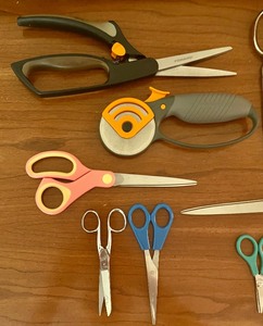 lot 138 image: Big Scissors, Little Scissors, Rotary Tools and More
