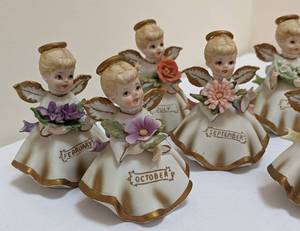 lot 161 image: Vintage Lefton Birthday Angels