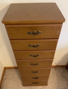 lot 191 image: Slim Vintage 7 Drawer Dresser