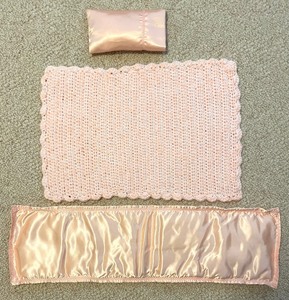 lot 198 image: Adorable Pink Doll Bedding