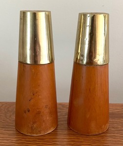 lot 217 image: Salt and Pepper Shakers