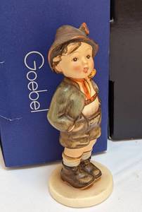 lot 228 image: Five Hummel Figurines