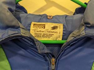 lot 239 image: Vintage Montgomery Ward Womans Jacket