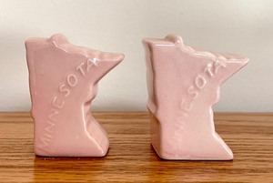 lot 60 image: Uff-da Adorable Minnesotan Themed Salt and Pepper Shakers