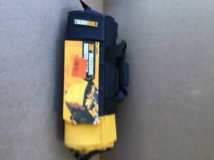 lot 58 image: TOUGHBUILT Massive Mouth 20 Black and Gold Contractor Tool Bag with 51 pockets and Heavy-duty reinforced rivet construction - Review all pictures, Customer Returns