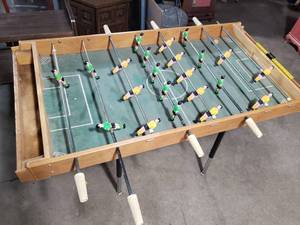 lot 16 image: Table Top Foosball Table