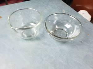 lot 58 image: 2 Glass Bowls