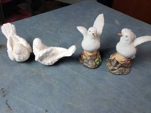 lot 92 image: Doves
