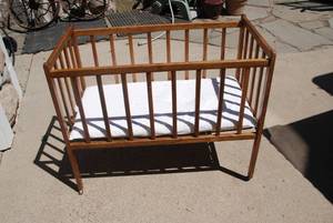 36.519.530.5 wood crib on wh...