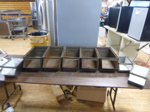 8 Parts Bins