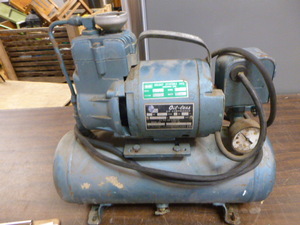 BG Oil-Less Air Compressor