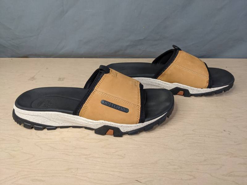 lot 169 image: Timberland Mens Garrison Trail Slide Sandal (Size 11) and Timberland Mens Davis Square Chukka Boot (Size 11.5) N