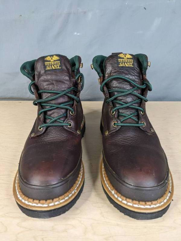 lot 21 image: Georgia Boot Mens Giant 6 Steel Toe Work Boot Size 10 N