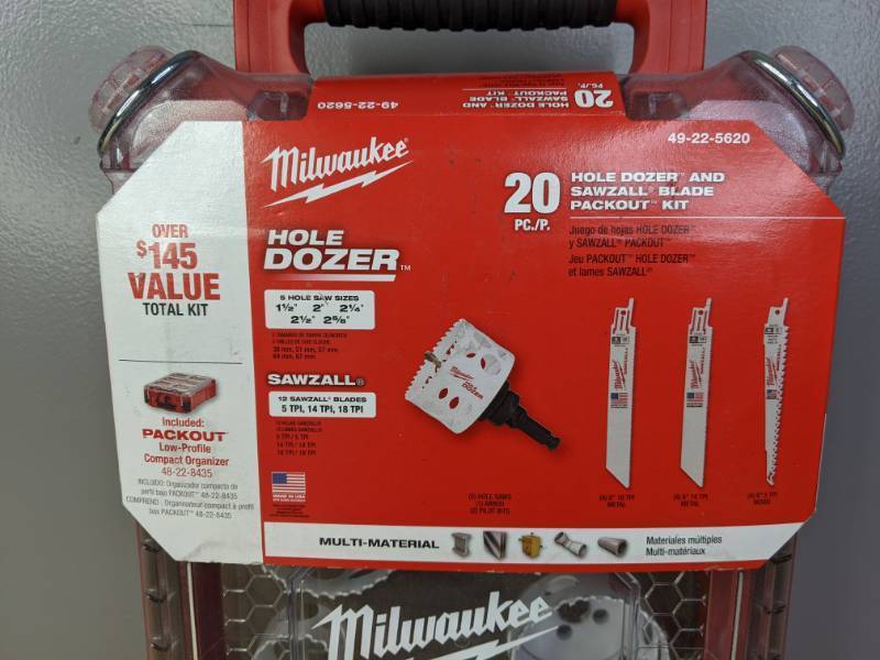 lot 49 image: Brand New Milwaukee 20 Piece Hole Dozer Bi-Metal General Purpose Hole Saw and Reciprocating Saw Set with PACKOUT Case T