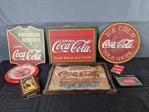 lot 187 image: Vintage Coca-Cola Signs, Clock, Trays, and Playing Cards Y