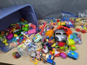 lot 232 image: Large Variety of Small Toys   Z