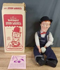 lot 89 image: Vintage Goldberger Stan Laurel Ventriloquists Dummy  B