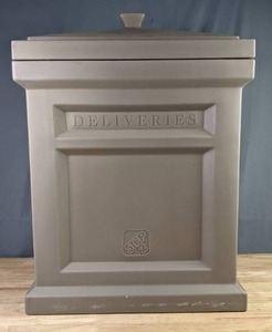 lot 66 image: Step 2 Plastic Parcel Delivery Box  Q
