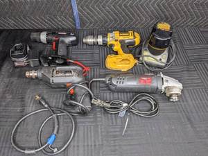 lot 427 image: DeWALT 12 Cordless DrillDriverHammerDrill, Black & Decker 38 Drill, Wel-Bilt 4-In. Angle Grinder and Craftsman 38 DrillDriver Z