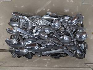 lot 393 image: Mixed Cutlery Oneida, World, Spoons, Forks, & More X