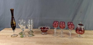 lot 465 image: Red Glassware, Clear Wine Glasses with Charms, Wine Decanter  X