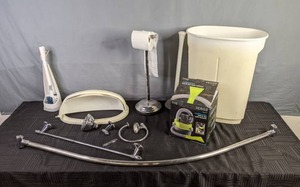 lot 468 image: Various Bathroom Items and The Black Series Wet and Dry Vacuum   X