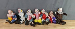 lot 536 image: (7) Vintage Porcelain JesterClown Dolls V