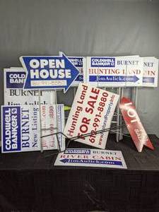 lot 498 image: A Set of a Variety of 31 Yard Signs 8 Double Sided X