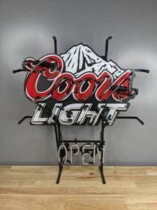 lot 6 image: Coors Light Open Neon Beer Bar Sign Mancave T