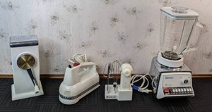 lot 47 image: Collection of Vintage Kitchen Tools Osterizer Blender, Kitchen Aid Hand Mixer, Lifelong Hand Mixer, & Ice Crusher
