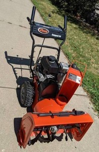 lot 2 image: Ariens Compact 24 Snow Blower