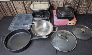 lot 228 image: Kitchen Ware Palm Restaurant Copper Base Pan, AeroGarden Harvest Elite, Toastmaster Eclipse Buffet Range, and More