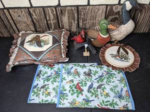 lot 230 image: The Birdy Bunch Pillow, Fabric Goose and Duck, Placemats, 2 Figures, and Embroidery Hoop Decoration